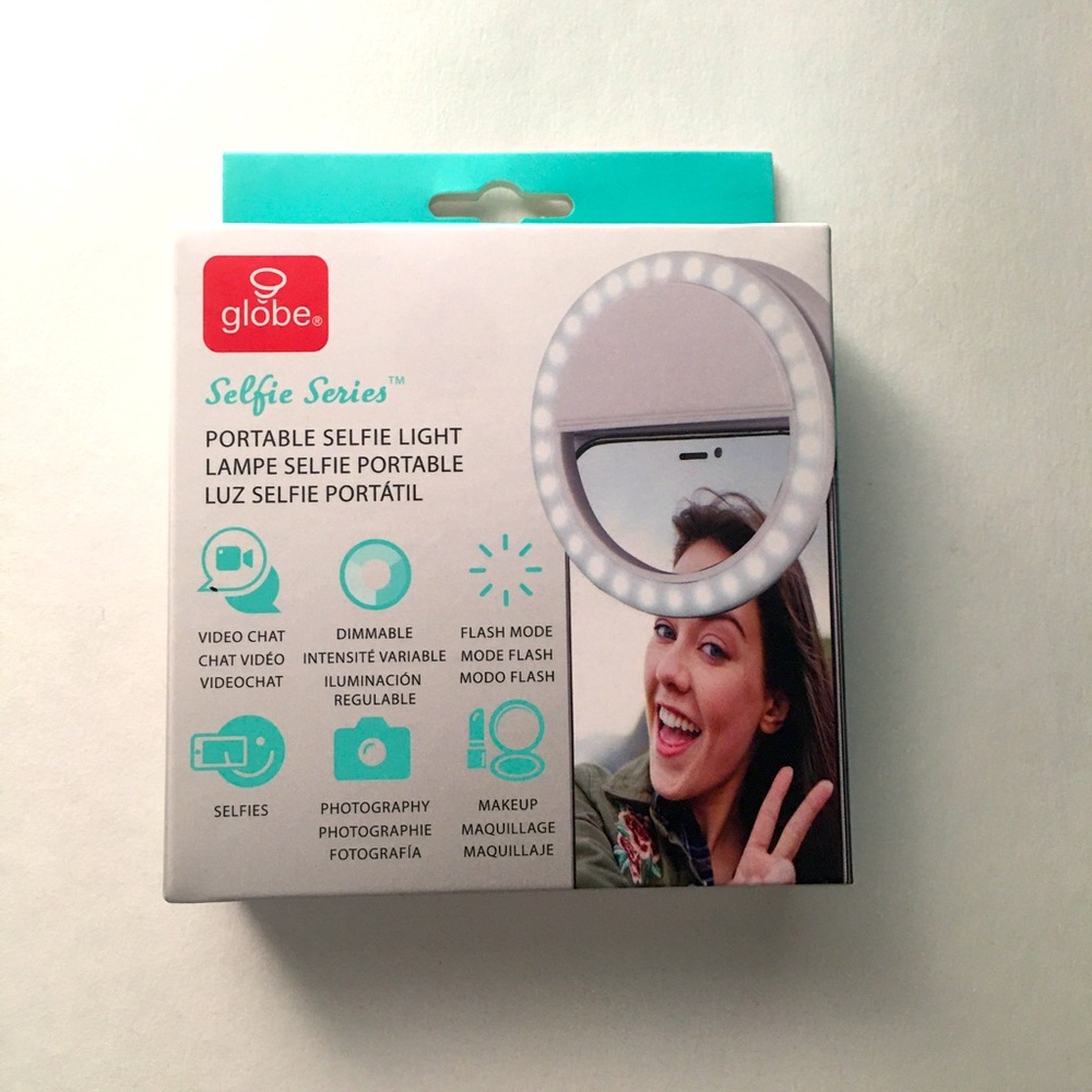 Portable selfie light